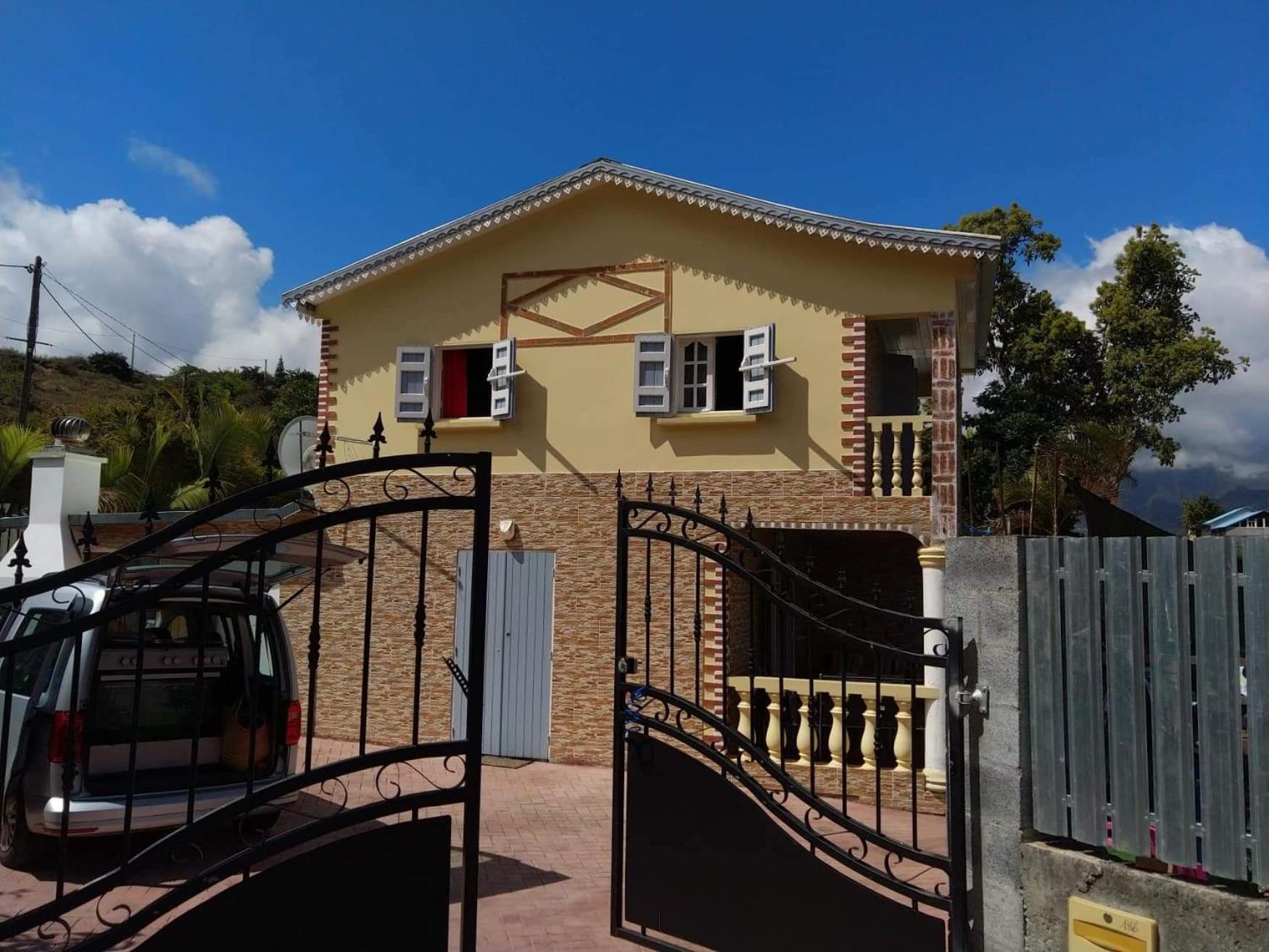 Villa Location Saisonniere Cilaos Zen Altitude Exterior foto