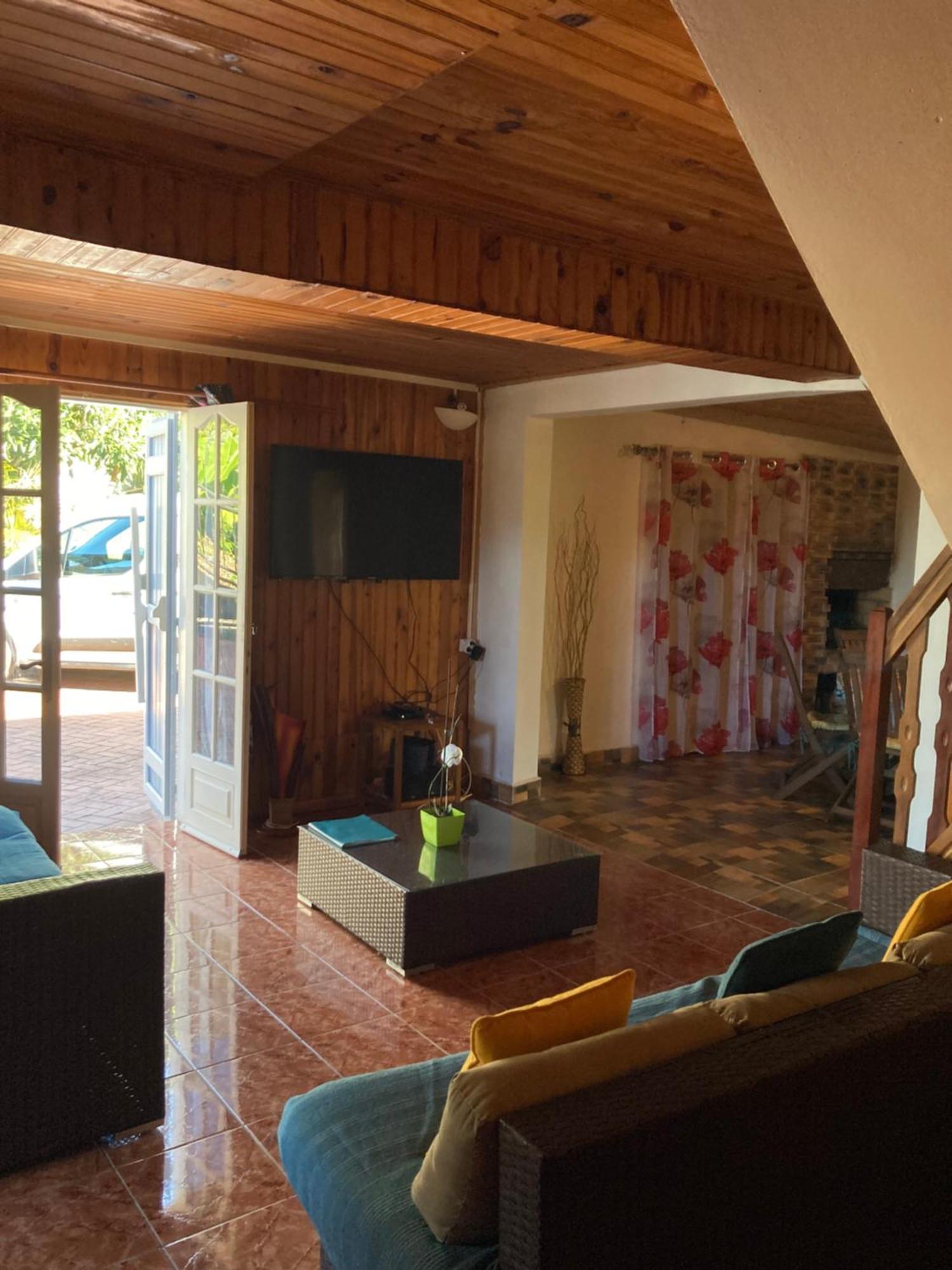 Villa Location Saisonniere Cilaos Zen Altitude Exterior foto